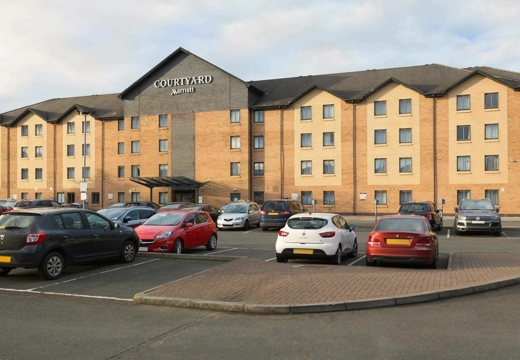 Courtyard By Marriott Glasgow Airport Hotel Paisley Exterior photo